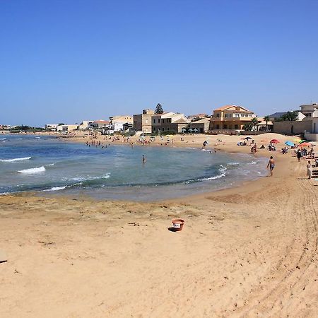 Appartamenti Pomelia Punta Secca Szoba fotó